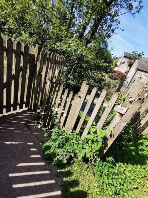 Glan-Yr-Afon Cottage Two Bedrooms Sennybridge Extérieur photo