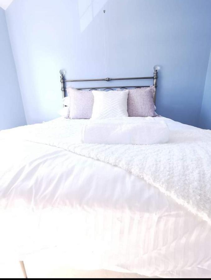 Glan-Yr-Afon Cottage Two Bedrooms Sennybridge Extérieur photo